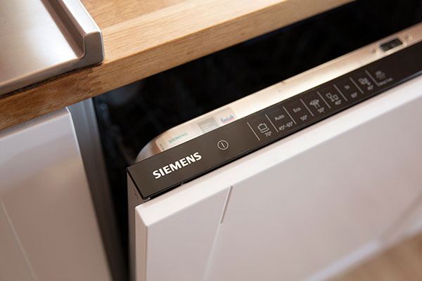 Siemens-astianpesukone-integroitu-diskmaskin-integrerad.jpg