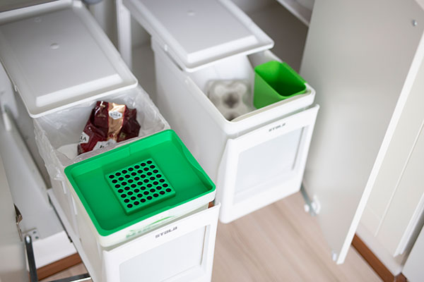 Stala-roskisvaunu-EkoLine-sopsortering-EKO-2PK-EKO-1K.jpg
